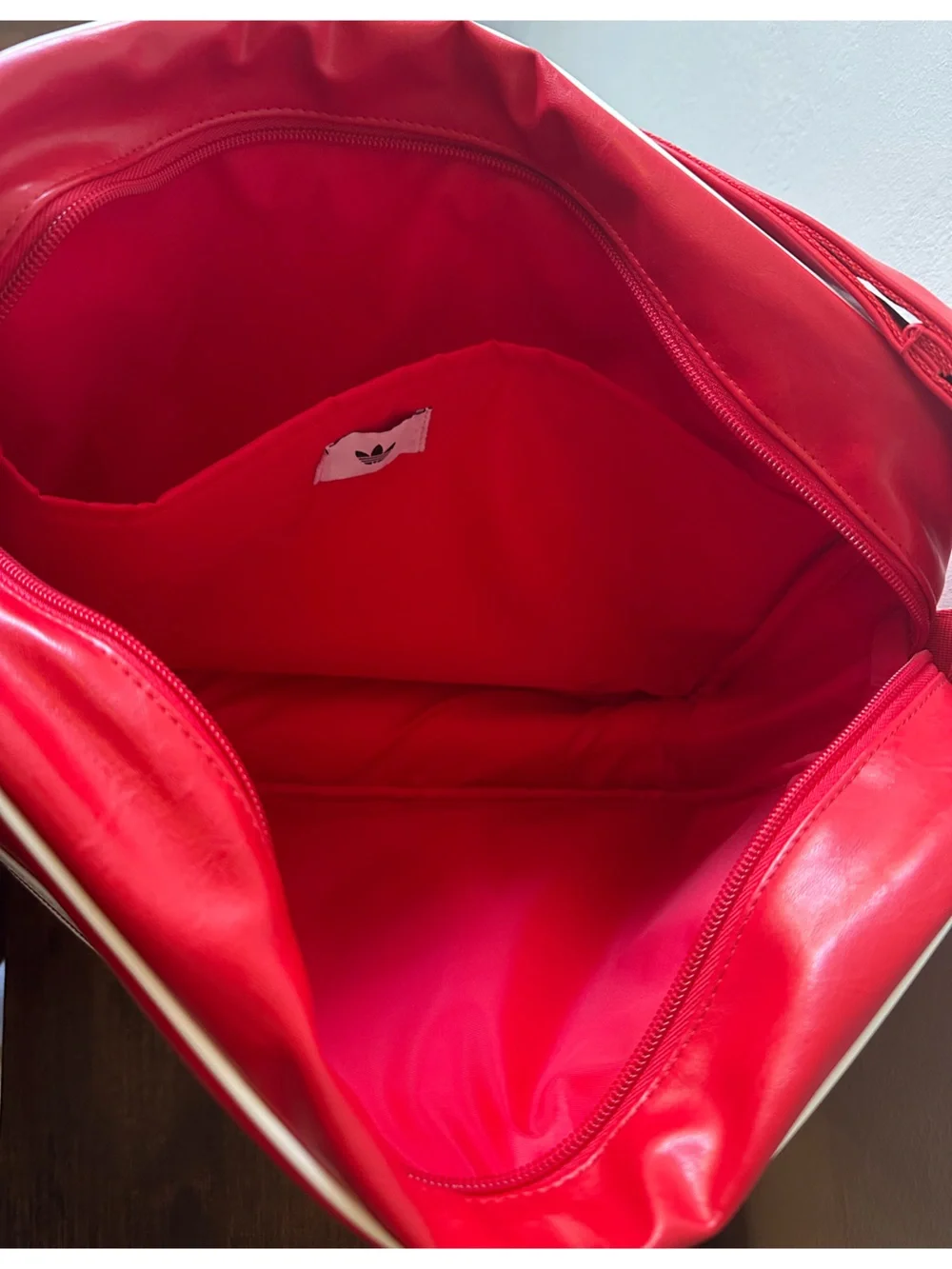 Adidas Retro Red Shoulder Messenger Bag w/ White Stripe Trefoil Airliner OG NWT